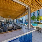 Modern Escape Chic 1-Bd With Sunset Views