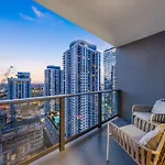 Modern Escape Chic 1-Bd With Sunset Views